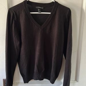 Black V neck sweater- size L runs small
